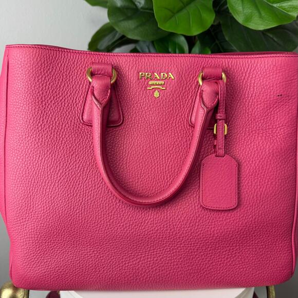 💎✨Authentic Prada Vitello Daino Tote Bag Pink - Picture 1 of 6